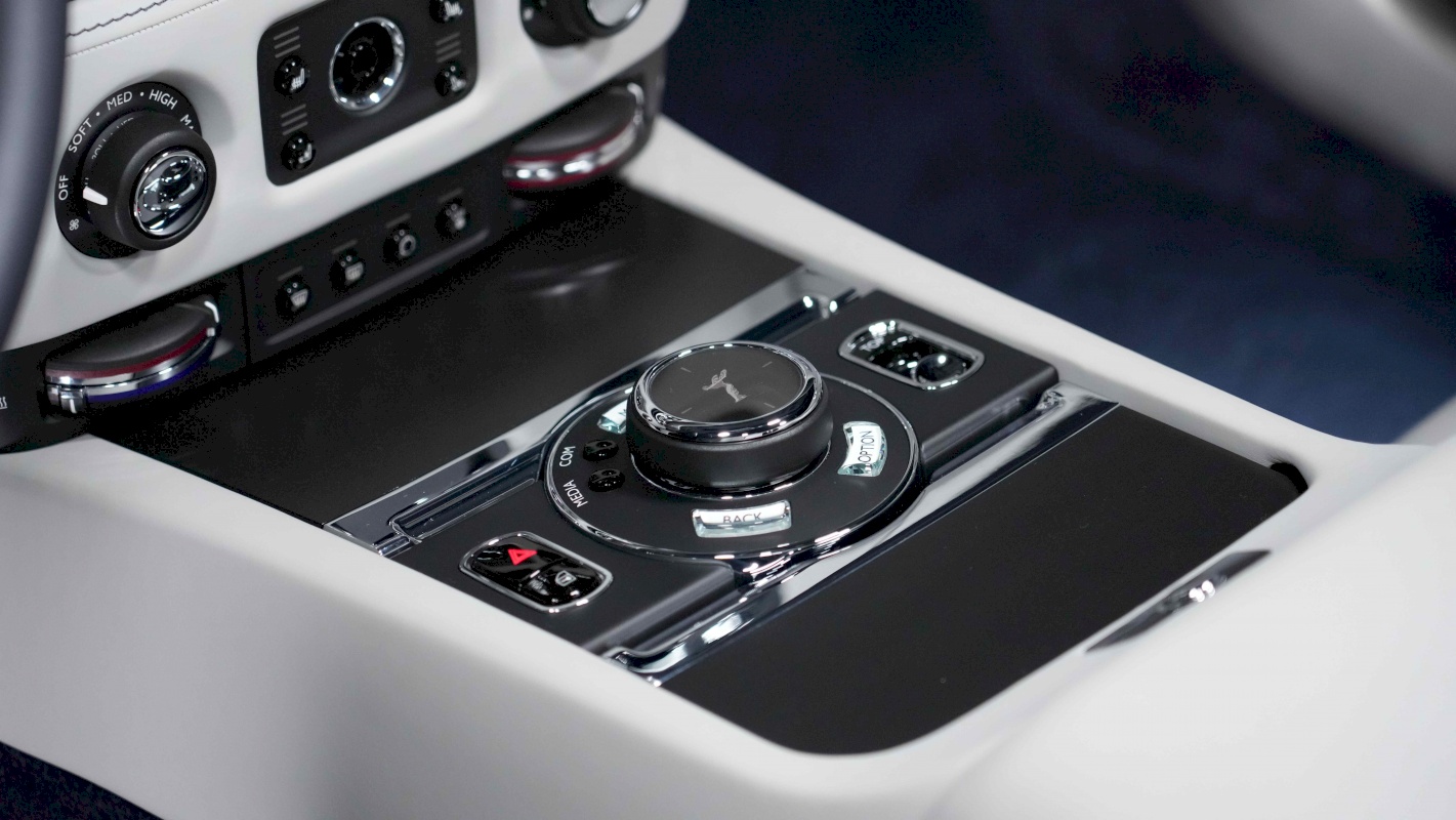 2022 Rolls Royce Dawn Onyx Concept