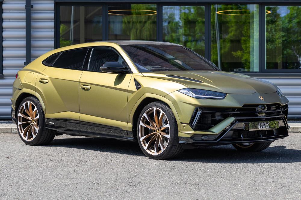2024 Lamborghini Urus S