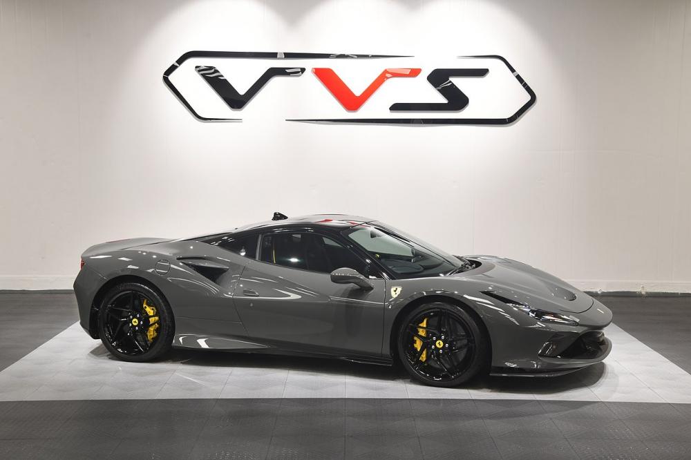 Ferrari F8 Tributo T V8 