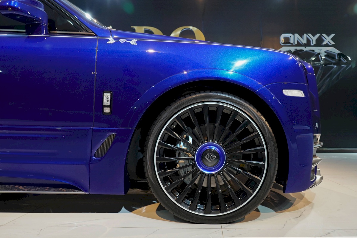 2019 Rolls Royce Cullinan by Onyx Concept