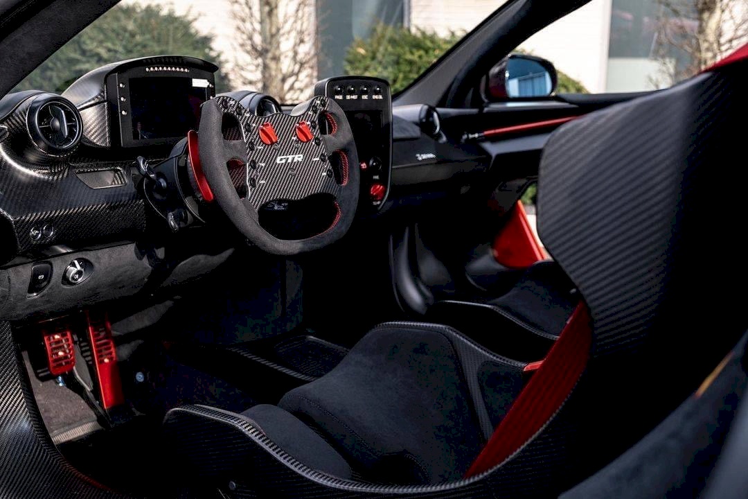 McLaren Senna GTR XP02 - Road Legal