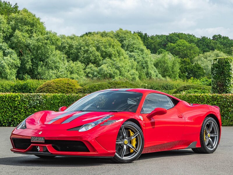                      Ferrari 458 Speciale                