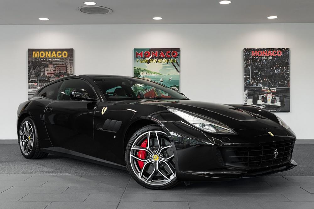  Ferrari GTC4Lusso T V8 