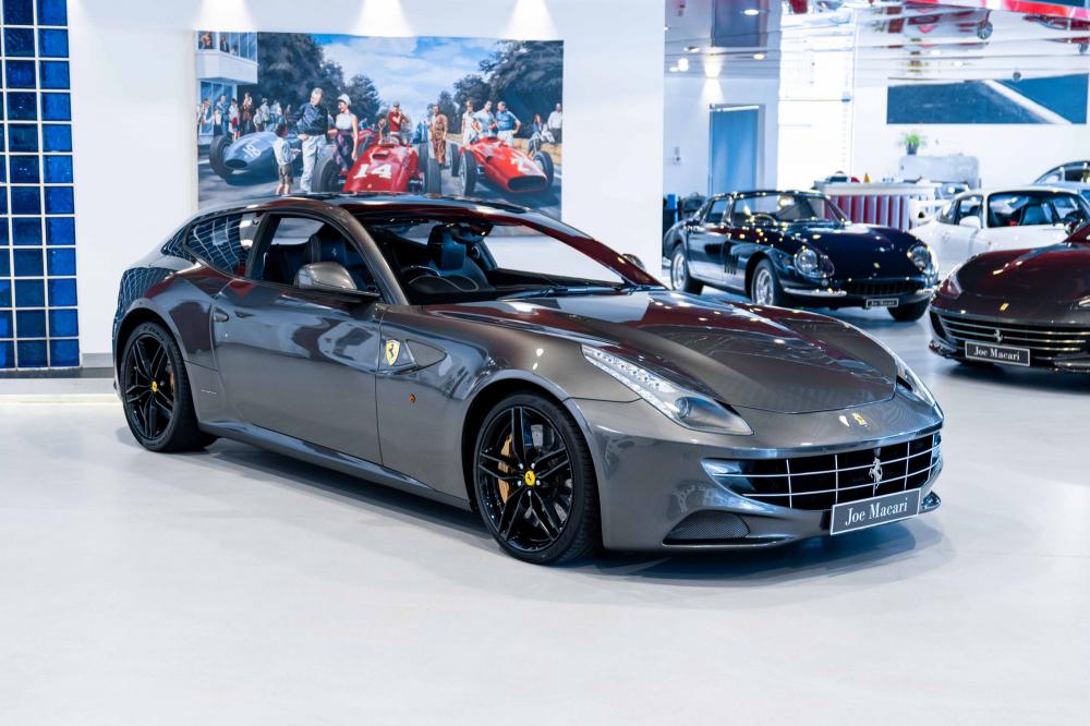 Ferrari FF