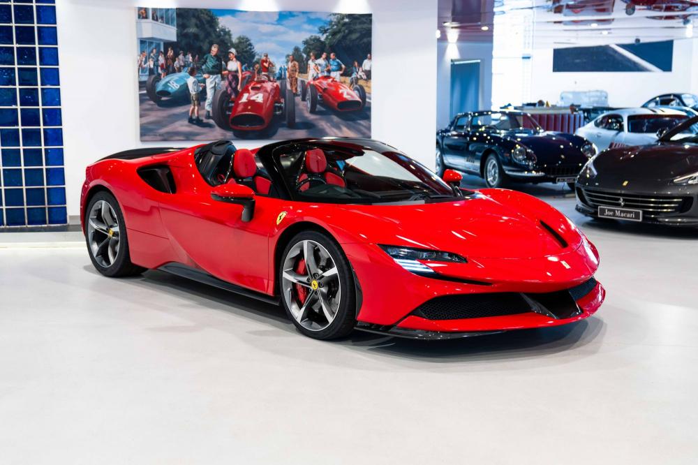 Ferrari SF90 Spider Assetto Fiorano