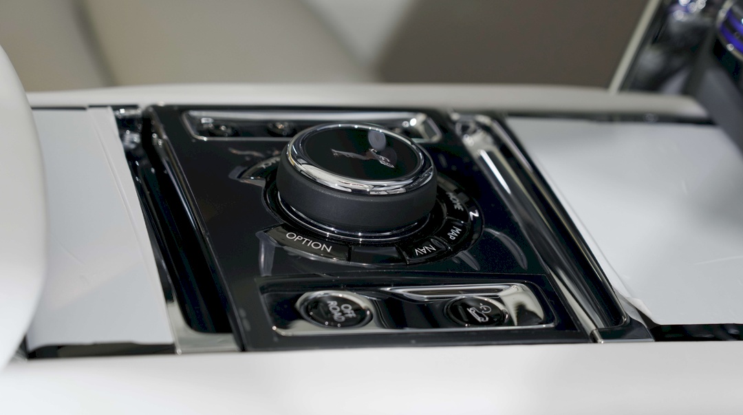 2025 Rolls Royce Cullinan Series II