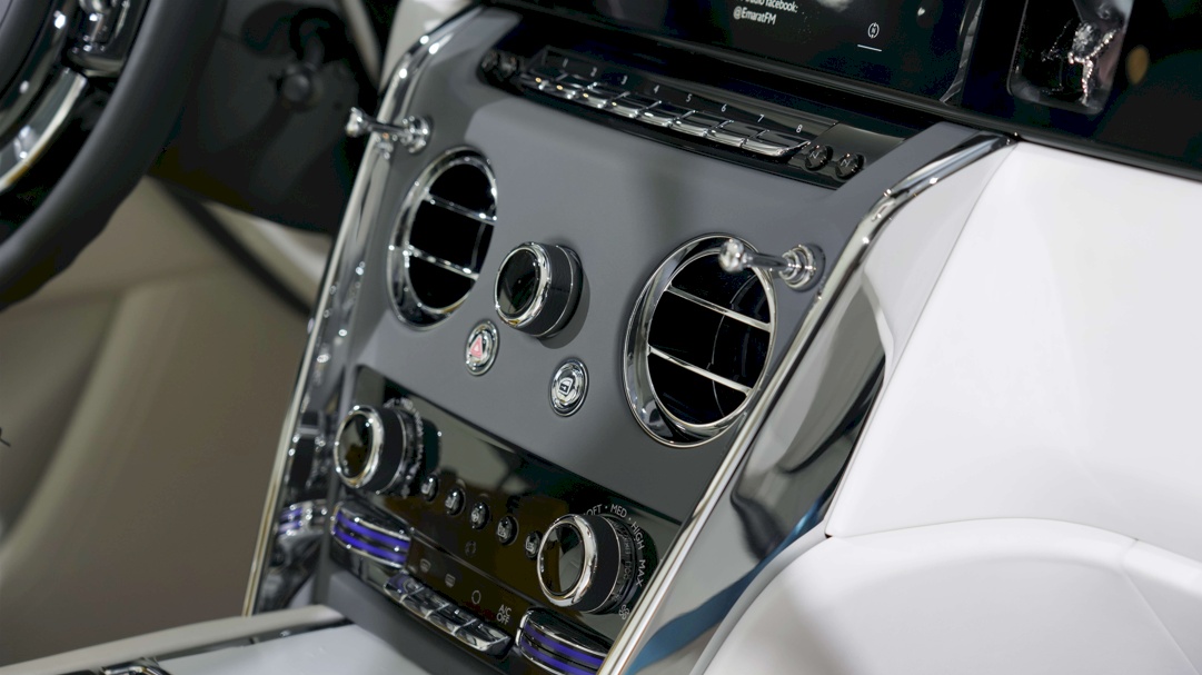 2025 Rolls Royce Cullinan Series II