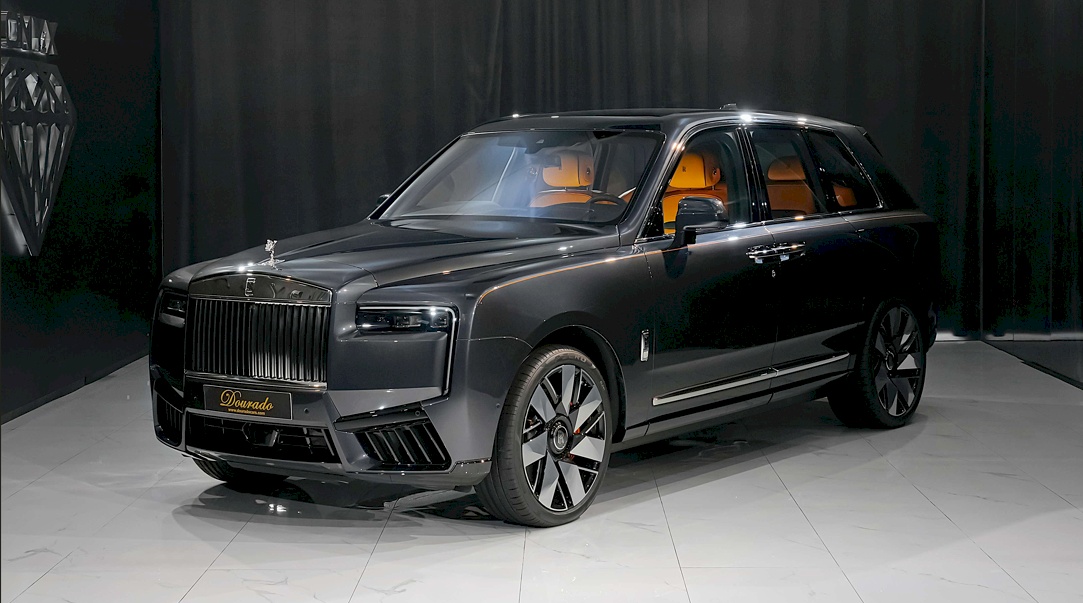 2025 Rolls Royce Cullinan Series II