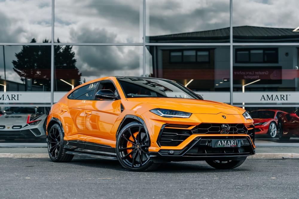 Lamborghini Urus Pearl Capsule for Sale