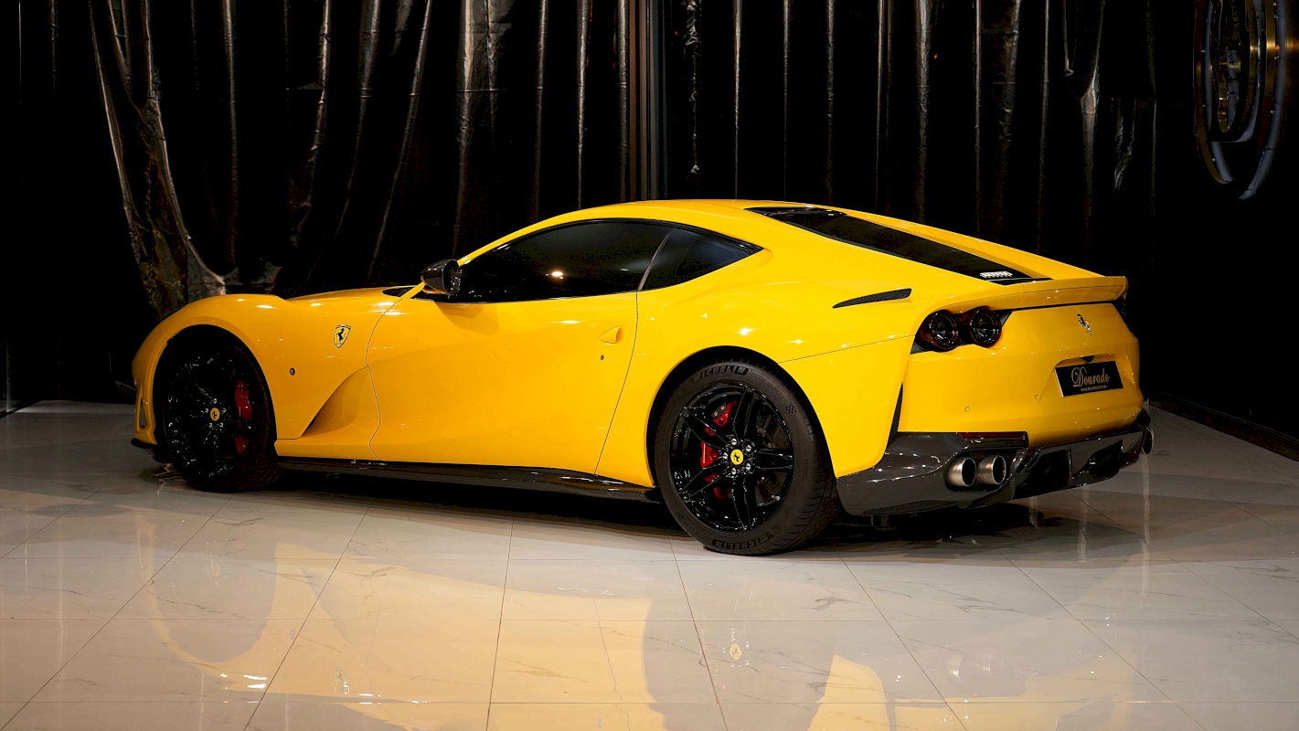 2021 Ferrari 812 Superfast 