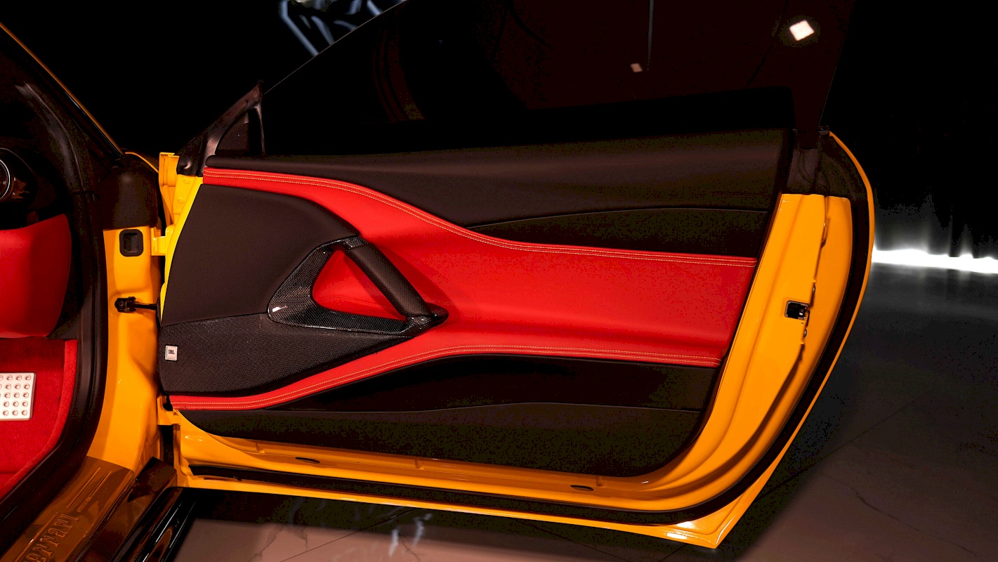 2021 Ferrari 812 Superfast 