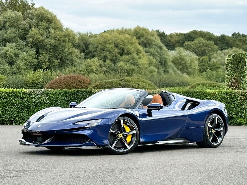                      Ferrari SF90 Spider                