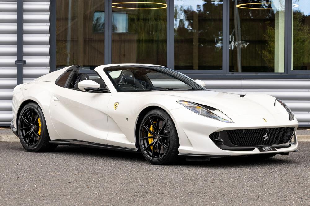 2021 Ferrari 812 GTS