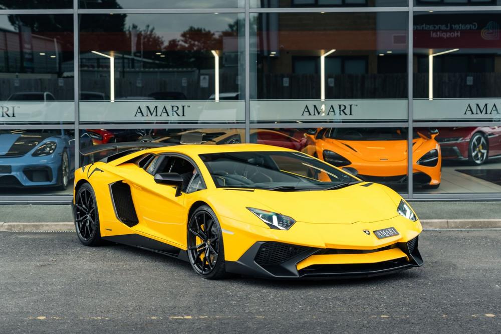Lamborghini Aventador SV for Sale
