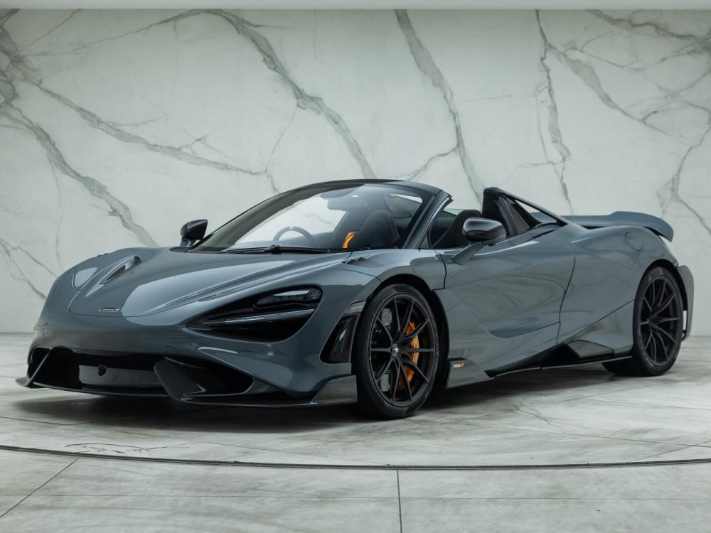 McLaren 765LT Spider