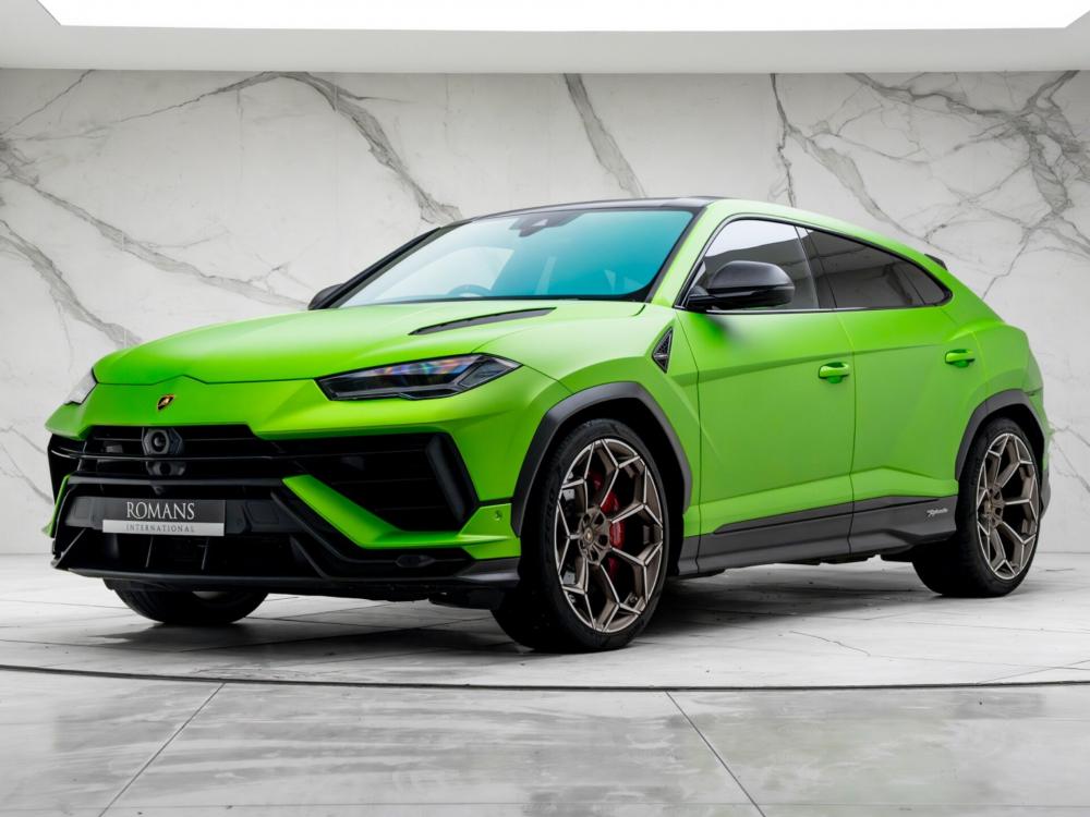 Lamborghini Urus PERFORMANTE