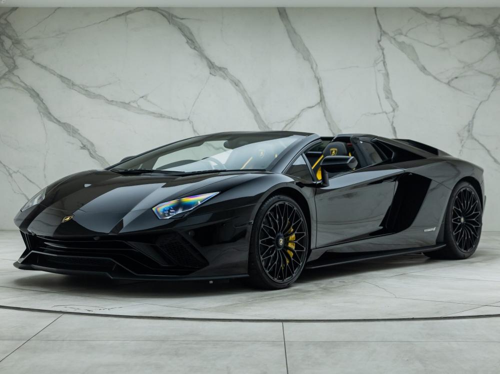Lamborghini Aventador S LP 740-4 ROADSTER