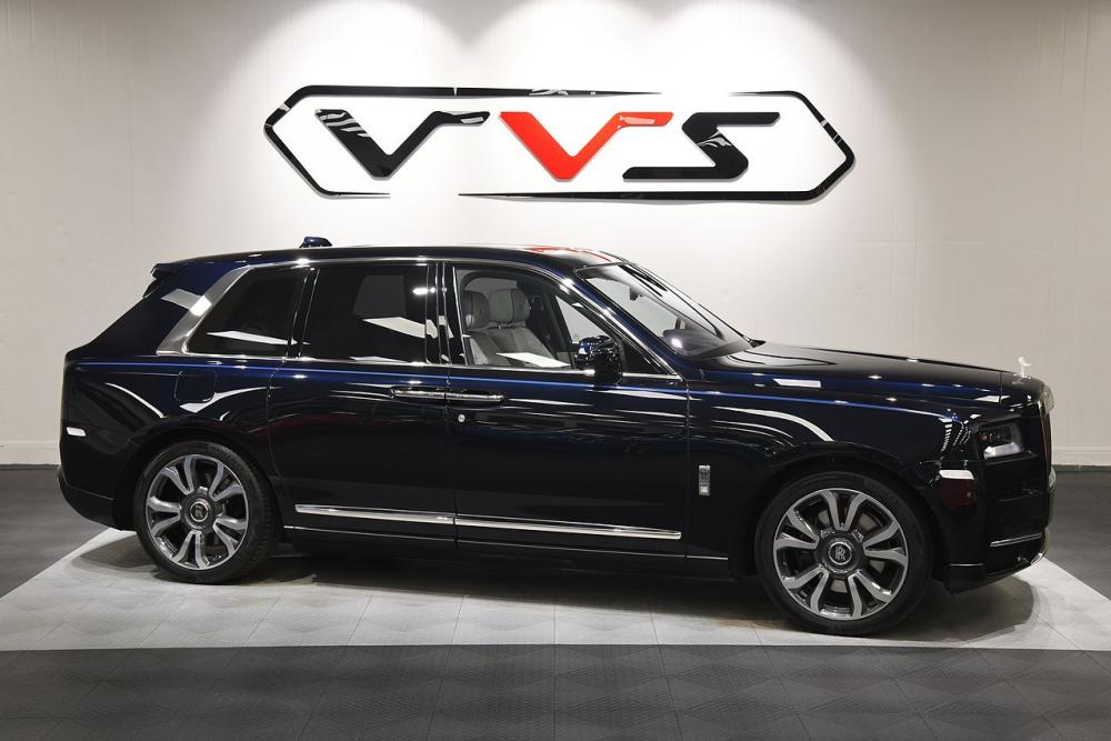 Rolls-Royce Cullinan V12    ULEZ  