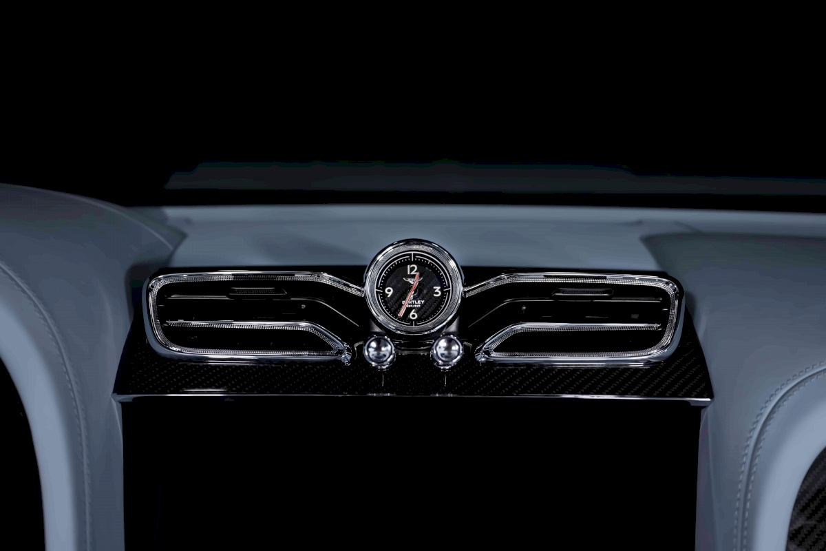 2024 Bentley Bentayga S by Onyx Concept