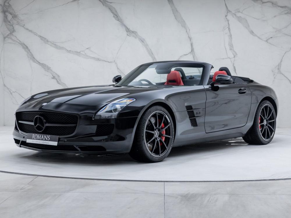 Mercedes-Benz SLS AMG ROADSTER