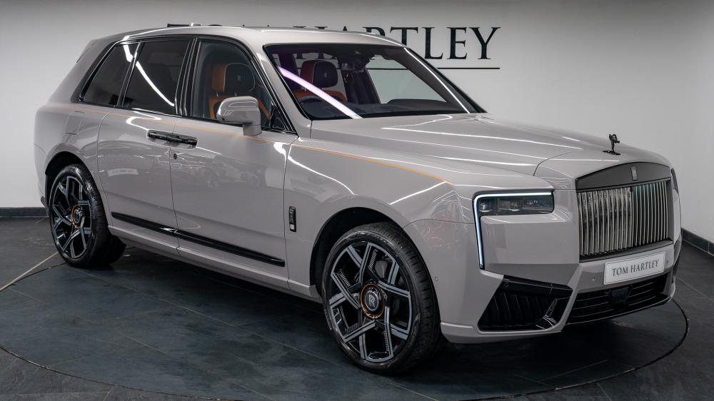2025/25 Rolls-Royce Cullinan Series II Black Badge V12