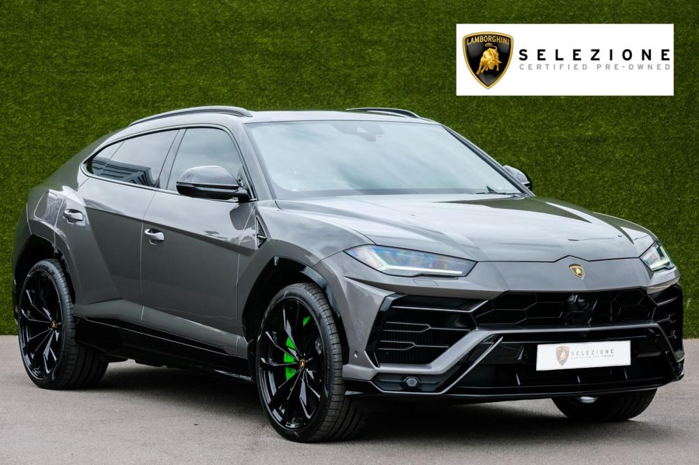 Lamborghini Urus 4.0T FSI V8 - 4 Seat Configuration Automatic 5 door Estate at Lamborghini Chelmsford