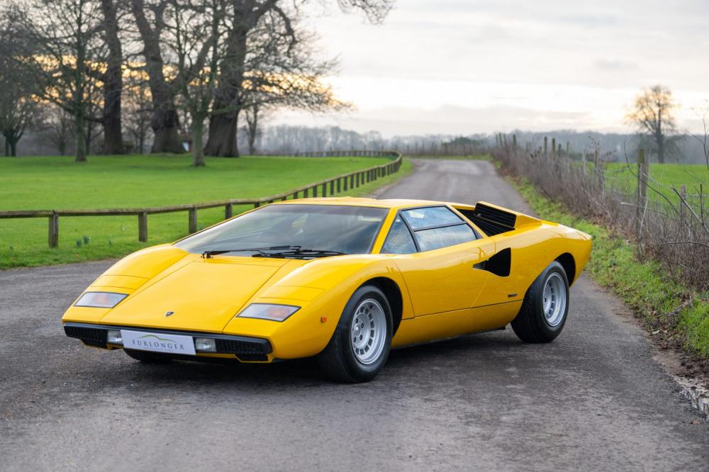 Lamborghini Countach LP400 Periscopio