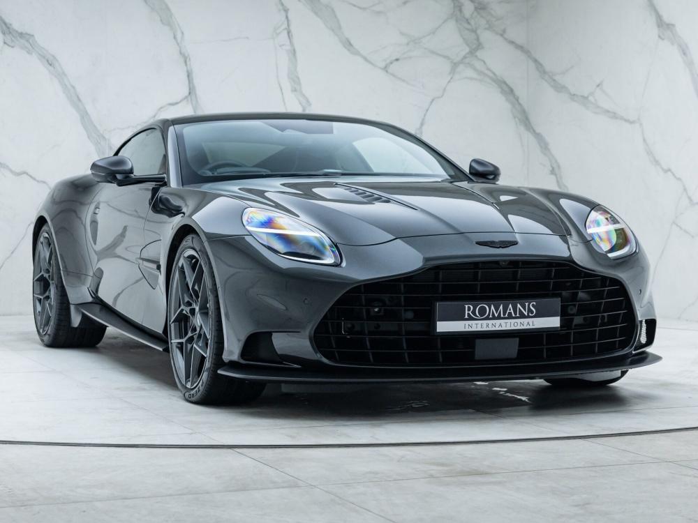Aston Martin Vanquish V12
