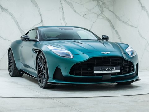 Aston Martin DB12 Coupe