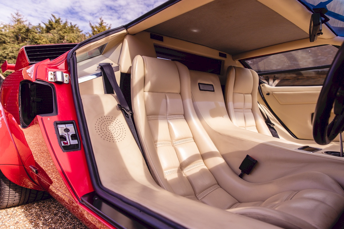 1987 Lamborghini Countach 5000QV Downdraught