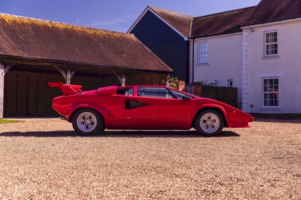 1987 Lamborghini Countach 5000QV Downdraught