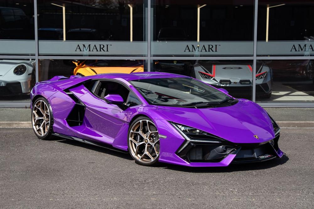 Lamborghini Revuelto for Sale