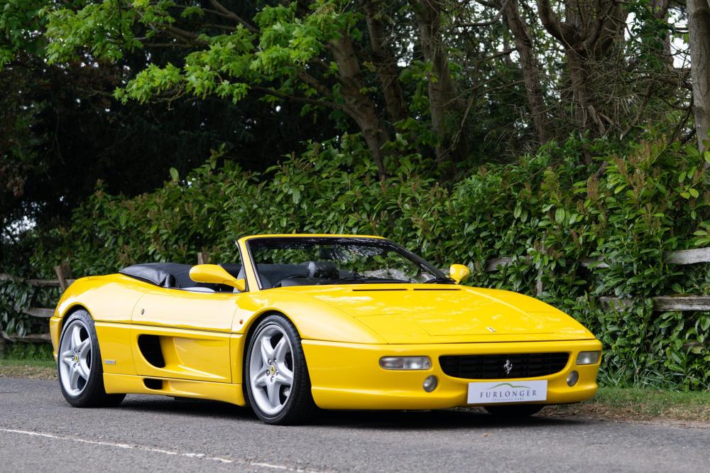 Ferrari F355 Spider – Manual Transmission