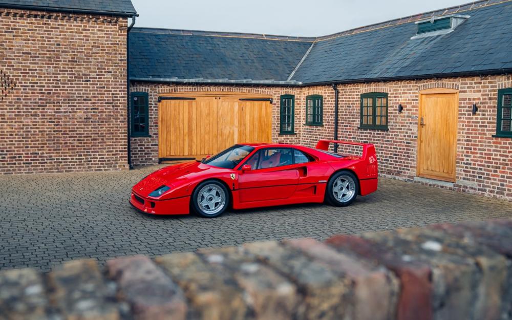 Ferrari F40 (1990)
