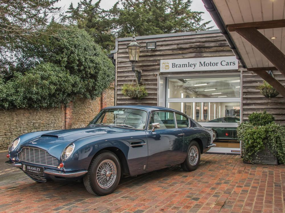 Aston Martin DB6 MK1 Saloon
