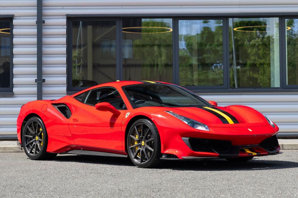 2019 Ferrari 488 Pista