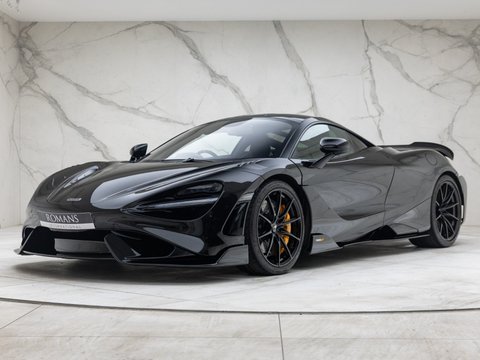 McLaren 765LT 