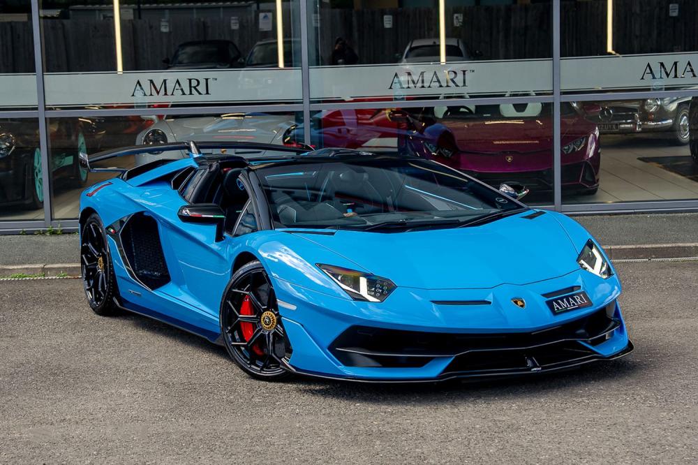 LAMBORGHINI AVENTADOR SVJ ROADSTER LP 770-4  for Sale