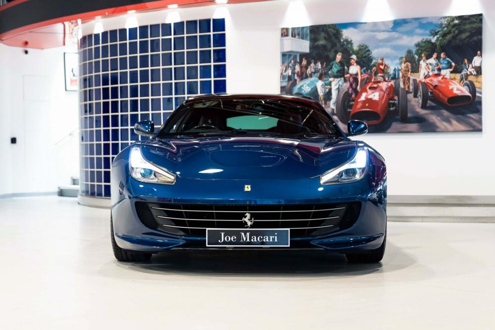 Ferrari GTC4 Lusso
