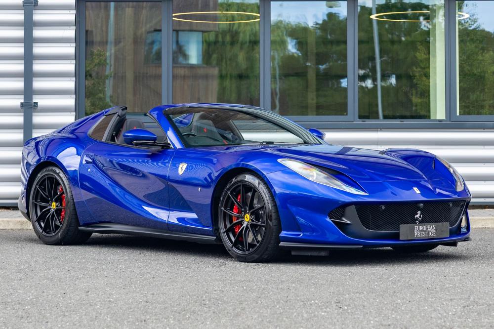 2021 Ferrari 812 GTS