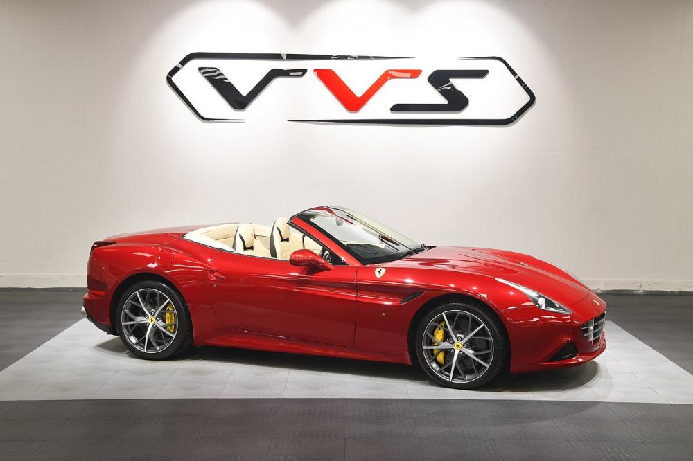 Ferrari California V8 T    ULEZ  