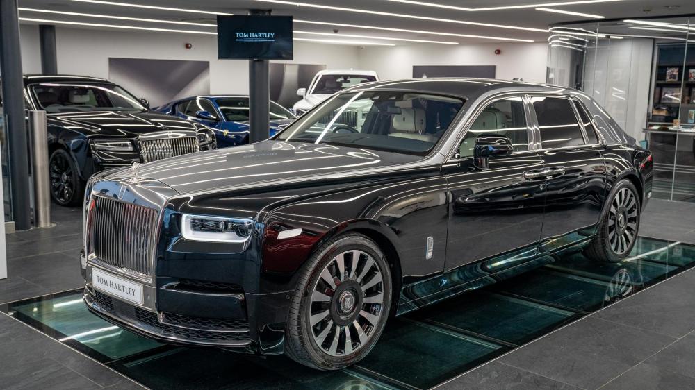 2019/19 Rolls-Royce Phantom V12
